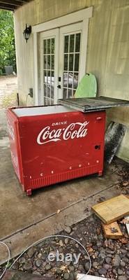 1940's Coca Cola vending machine converted to a Chest