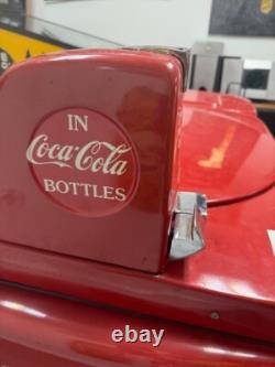 1940's Vintage Coca Cola Coke Vending Machine with cooler