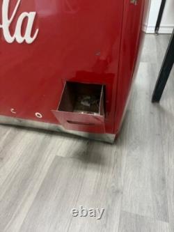 1940's Vintage Coca Cola Coke Vending Machine with cooler
