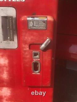 1949 Vendo F39b5 Coke Machine