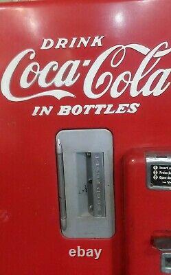 1950 Vendo 39 5-cent Coke Machine