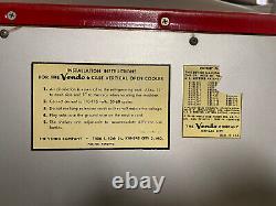 1950 Vendo E110A Coca Cola Coke Machine (Needs electrical work)