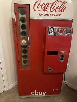 1950's Coca Cola Vendo 81 D Coke Machine Works