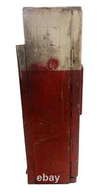 1950's Original Cavalier C-51 Coca-Cola Soda Vending Machine
