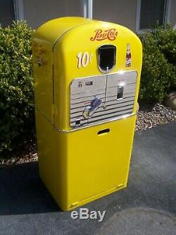 1950's Pepsi Cola Restored Vending Machine VMC 27 Complete & Working Vendo