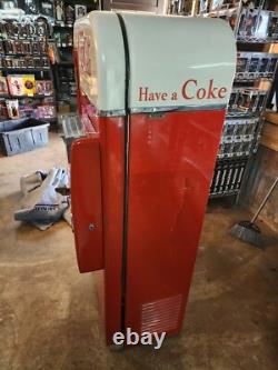 1950's Vendo 81 Coca Cola Machine