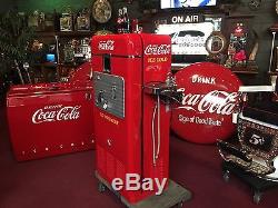 1950's Vendorlator VMC 33 Coke Vending Machine w Drinking Fountain Watch Video
