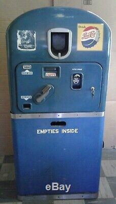 1950's Vendorlator VMC PC27B Pepsi Soda Machine With Enclosed Stand Works