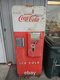 1950s Antique Cavalier C51 Coca-Cola Vending Machine Vintage Coke Cooler