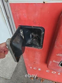 1950s Antique Cavalier C51 Coca-Cola Vending Machine Vintage Coke Cooler