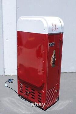 1950s Coca-Cola 10c Soda Vending Machine Vendo Model H81 B Working Condition