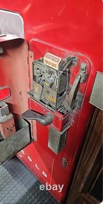 1950s Coca Cola Original Vendo 39 Coke Machine 10 Cent Machine