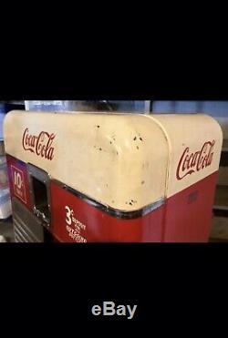 1950s Era VMC Stand Up Coca-Cola Coke Vending Machine Model 27A