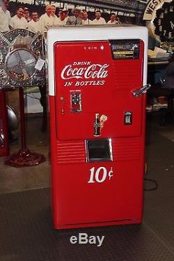 1950s Original Coca-Cola Westinghouse 42 Coke Coin-op Vending Machine