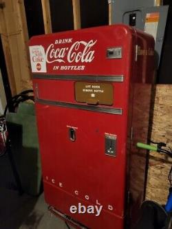 1950s Vendo 83 Coke Machine