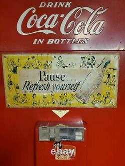 1950s Vendo Coca-Cola Coke Machine