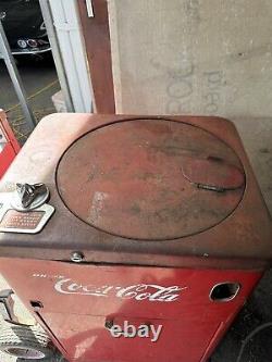 1950s Vintage Coca Cola Coke Vendo A23E Coin Op Spin Top Soda Machine