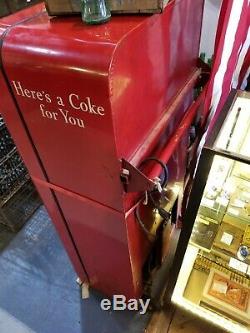1955 VMC-33 Coca Cola Vending Machine All original fully functional