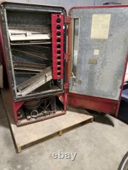 1958 Vendo H110F (V-110) Coca-Cola Bottle Vending Machine