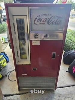 1960 VINTAGE COCA-COLA BOTTLE 10 Cent VENDING MACHINE