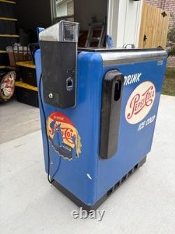 1960's Pepsi vending machine ID-50-5C-2 Ideal Dispenser Co