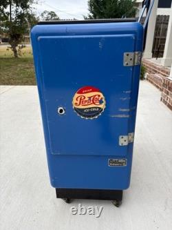 1960's Pepsi vending machine ID-50-5C-2 Ideal Dispenser Co