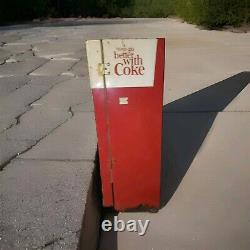 1960's? VINTAGE COCA-COLA BOTTLE VENDING MACHINE