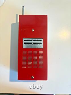 1960's Vintage Westinghouse Coca-Cola Vending Machine Transistor Radio (NICE)
