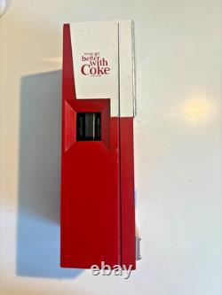 1960's Vintage Westinghouse Coca-Cola Vending Machine Transistor Radio (NICE)