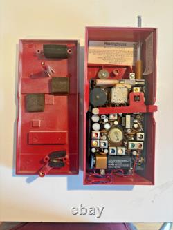 1960's Vintage Westinghouse Coca-Cola Vending Machine Transistor Radio (NICE)