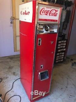 1963 Cavalier Cs-55e Vintage Coca-cola Vending Machine