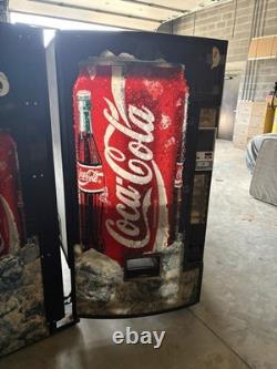 1995 VTG Coin Only Coca-Cola Soda Vending Machine with LED Display