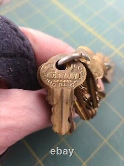 42 Vintage Chicago Lock Co Vending Machine Key Ring Lot Soda Gumball