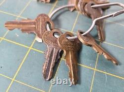 42 Vintage Chicago Lock Co Vending Machine Key Ring Lot Soda Gumball