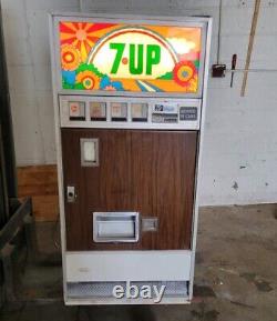 7up Vending Machine John Alcorn Art Design Rare Peter Max Style 70s Working