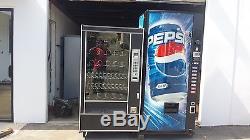 A P 7600 Snack Vending Machine & Dixie Narco Soda Vending Machine 8 Selection