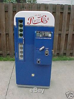 American VMC Vendo 81 Pepsi Coke Dr. Pepper Machine Professional Restoration 44