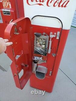 Antique 1950 Authentic Small Coca-cola Vending Machine Vmc-44 Pick Up Only