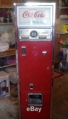 Antique Cavalier Coca-cola Vending Machine! Model # Cs-55e Reduced To Sell