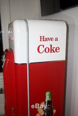 Antique Coca Cola (coke) Machine Model Vendo 44