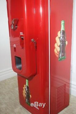 Antique Coca Cola (coke) Machine Model Vendo 44