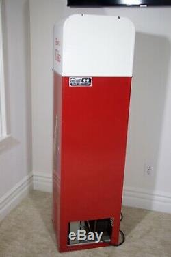 Antique Coca Cola (coke) Machine Model Vendo 44