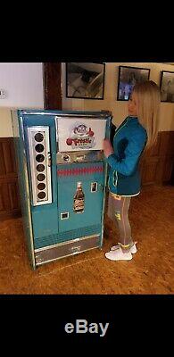 Antique Frosty Rootbeer Sign Soda Machine Coca Cola Coke Vendo 63 Bottle Cooler