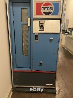 Antique Pepsi-Cola machine