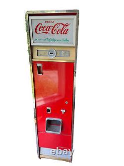 Antique coke machine