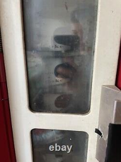 Antique coke machine