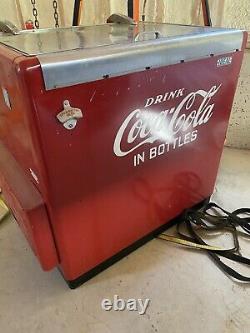Antique ideal model 70 coke machine
