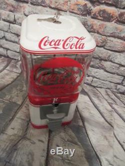 Antique penny machine Coca cola vintage Acorn gumball machine glass globe 1 cent