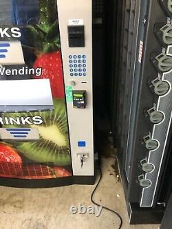Beautiful Healthy You Hy900 Combo Soda / Snack Vending Machine By Seaga