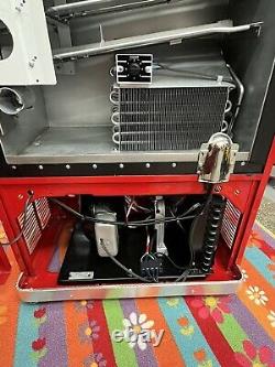 Beautiful Restored 1950s Coke Coca Cola Machine Vendo 81 44 39 72 56 USA